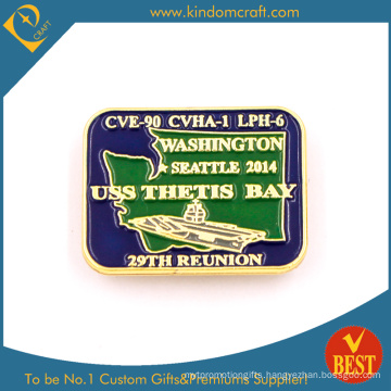 Bay Pin Badge with Baking Finish and Gold Plating From China